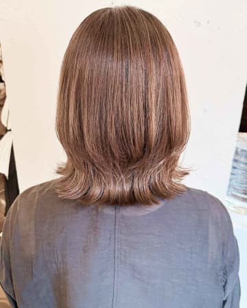 これぞ、シャレた【40・50代】！？ 白髪も隠す「こなれヘア」が大当たりかも♡