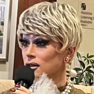 ドリアン・ロロブリジーダ　“ゲイ全開”の会社員時代明かす　企業のLGBTQ＋施策考えるイベント