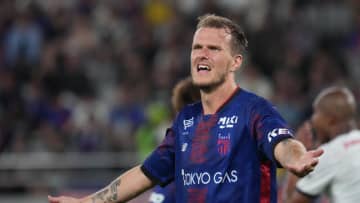 元浦和レッズDFショルツ激白！FC東京移籍の舞台裏「半年以上前から…」