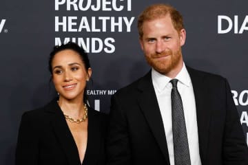 WSドジャース戦、客席の超大物が謝罪　“裏切り行為”に「礼儀正しいことだと…」英国王子が弁明