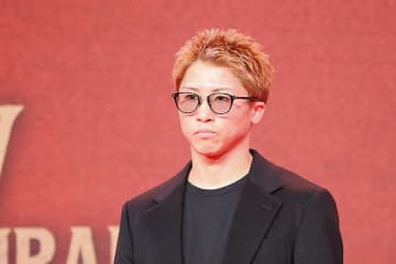 「井上尚弥が2人いる」　本人も公認“そっくり集合写真”に驚き「影分身使ってるかと…」