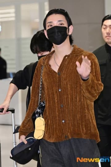 【PHOTO】SEVENTEEN ジョシュア＆スングァン、北米ツアーを終えて韓国に到着（動画あり）