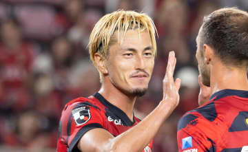 【鹿島-横浜FC】スタメン発表。鈴木優磨とレア・セアラの2トップ先発、中盤は松村優太、田川亨介のセットに。古巣対決の伊藤翔はスーパーサブ