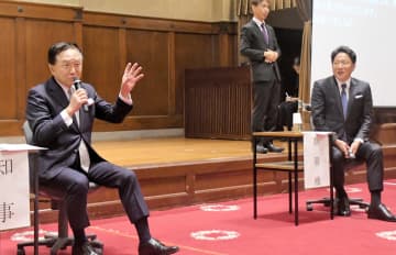 神奈川・黒岩知事と青学大・原監督、「対話の広場」で語り合う　失敗を恐れない「進路選択のこつ」とは