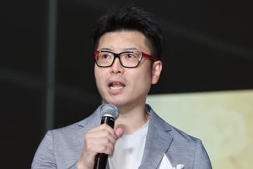 RIZIN実況アナ、まさかのミスコンで司会　格オタ期待「リングネームみたいに叫ぶんですか？」