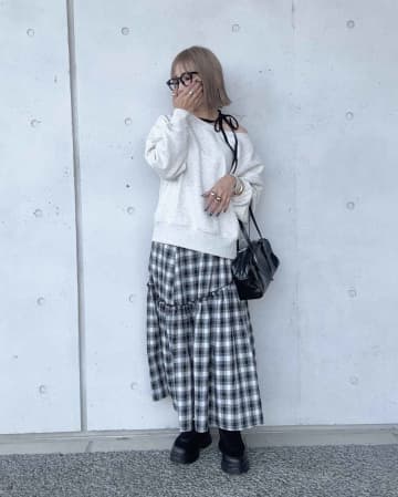 これ1枚で着こなし何通り！？【しまむら】驚きのプチプラ♡「リボン付きスウェット」