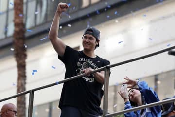 大谷翔平からの言葉に感無量「え、泣ける」「こんな表情するのか」　感激ロハスに日本人も涙