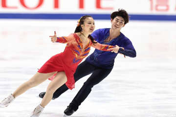 アイスダンス“うたまさ”、リフトで痛恨ミス「悔しさが一番」得点伸び悩む　ロストバゲージ、海外カップルと衝突するトラブル続き「今後のスケート人生につなげたい」【フィギュアNHK杯】