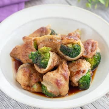 【無限ブロッコリー】「コレなら100個くらいイケそう」巻いて焼いてたれを絡めるだけ！ごはんが進む最強肉巻きレシピ