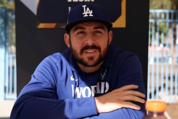 ドジャース・ベシアの愛娘の悲報に夫人らがメッセージ　キケ夫人「私たちはみんなを支える」