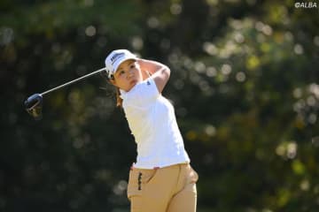 畑岡奈紗、ルーキー・荒木優奈が首位で最終日へ　山下美夢有は1差3位