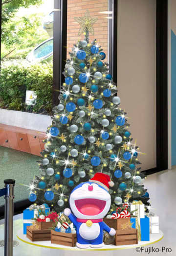ドラえもんのクリスマスツリー♪「サンタメール」は1話丸ごと原画展示！クリスマスムードの「藤子・F・不二雄ミュージアム」