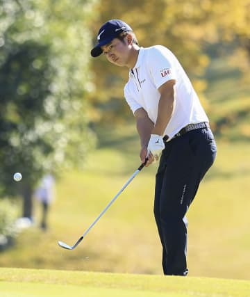 男子ゴルフ、杉浦が首位守る　ACN選手権第3R