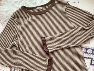 大人が着たい“ボーダー”！【しまむら】今から冬まで長く使える「万能トップス」