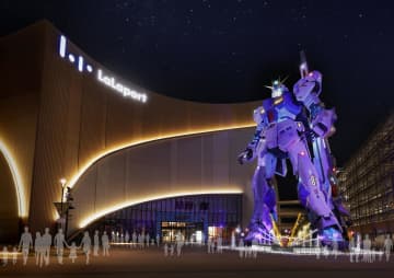 福岡の実物大νガンダム立像、冬季限定ライトアップ開催！今年は3月まで延長が決定