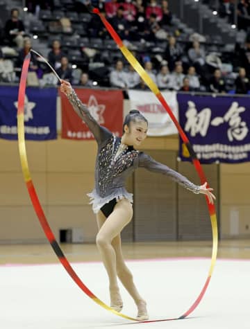 新体操、鈴木菜巴が初優勝　全日本選手権第2日