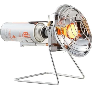 カセットボンベで動く小型ヒーターを試したら…　「あるとないとでは大違い」だった