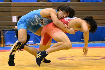 ＜レスリング＞山梨学院大が4階級で決勝進出、日体大と日大に逆転の望みあり…2025年全日本大学選手権・第1日