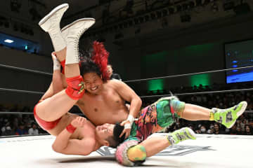 【ノア】高橋ヒロムがジュニアＧＰ１回戦突破　小田嶋大樹と再戦約束「４年後、俺が相手をしてやる」