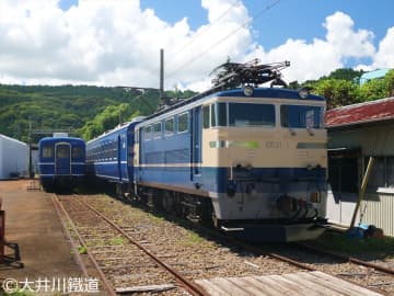 人気を博した名列車「12系客車」がついに動き出す　大井川鐵道の「12系客車」が11月16日にデビュー