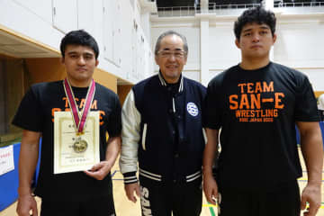 ＜レスリング＞【2025年全国社会人オープン選手権・特集】車椅子も覚悟した大病を乗り越え、“金メダリスト製造工場”を支える高橋秀樹トレーナー