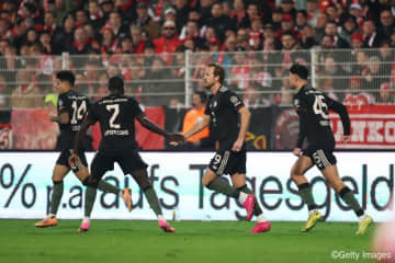 バイエルンの公式戦連勝は16でストップ…2度のリード許すも終了間際にケインが意地の同点弾