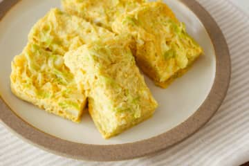 「レンジだけでこれはすごい」 素材2つだけ！時短朝ごはんレシピ3選