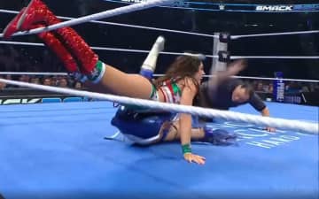 【ＷＷＥ】ジュリアがまさかのＵＳ王座陥落「自分自身に腹が立ってるよ…」