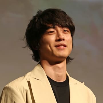 坂口健太郎に“待った”をかけた永野芽郁の破壊力 主演映画低調で「三角関係報道」の後遺症が鮮明に