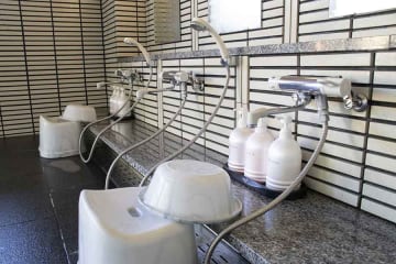 「さすがにしないか…しませんよね？」「常識」　スーパー銭湯などで「やっちゃいけない」NG行為　知っておきたいマナーとは