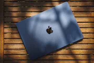 15万円以下！ 廉価版MacBookが来年発売？