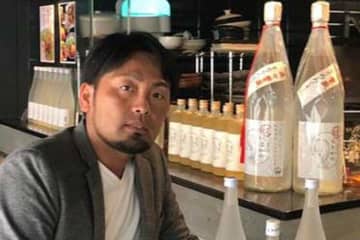 サラリーマンに転身した香月良太　営業力で「となりのおくさん」をバズらせた【平成球界裏面史】