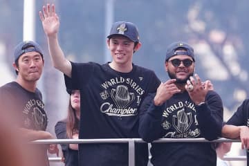 ド軍パーティで発見された朗希　ベッツの豪邸で“挑戦”も…ロハスから弄り