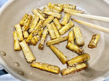 ごぼうが苦手な子供もパクパク食べた！　甘辛炒めのレシピに「箸が止まらない」
