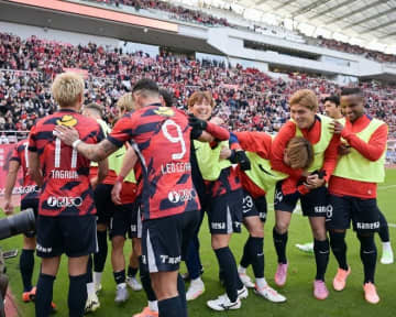 鹿島の中堅・若手はタイトル未経験。松村は危機感「早くこの壁を越えなきゃ」。常勝軍団復活へ。植田も強調「必ず優勝しないと」