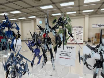 ボークス、プラモデル「VSMS GTMホルダ17 “ディー・カイゼリン”」、最新テストショットによる塗装見本と、成型色を初公開【#ホビーラウンド33】