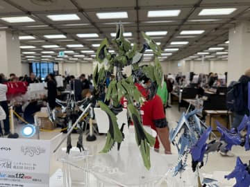 「ファイブスター物語」より「HSGK 1/72 バーガ・ハリKK-Ie」が展示【#ホビーラウンド33】ツラック隊のナルミ騎を立体化。12月20日よりイベント限定販売予定