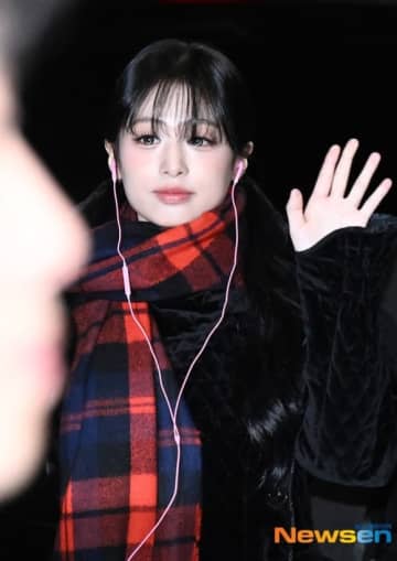 【PHOTO】BABYMONSTER アヒョン＆ローラ＆パリタ、スケジュールのため日本へ出国（動画あり）