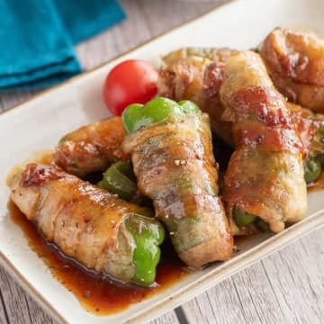 【ピーマンはもう種を取らない！】「想像の10倍ジューシー！」「ビールが秒で消えるわ」あと10年早く知りたかった！簡単肉巻きレシピ