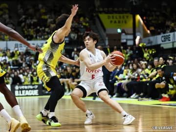 “東京ダービー”は延長にもつれる死闘…復帰4戦目のA東京・中村浩陸が決勝アンドワン、SR渋谷を1点差で下す