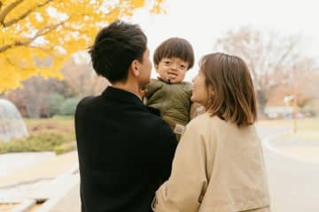 手術後の合併症で脳梗塞になった3歳､長男｡脳のMRI画像を見た父は｢元の千歳は戻ってこない｣とさとり…夫婦で泣き続けた日々【クルーゾン症候群】