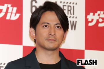 岡田准一 timeleszとの「集合写真」が撮られた“意外な場所”…デビューめぐる“共通点”も