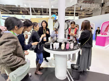 中国輸入博で「女性経済」に注目　消費の高度化を促す