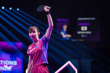 早田ひな "みまひな"対決で伊藤に国際大会10年ぶり勝利！WTT今季初V王手【卓球 WTTフランクフルト】