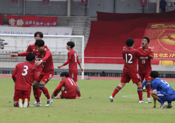 流通経済大柏、4-3で市立船橋とのライバル対決を制す　決勝で専修大松戸と激突