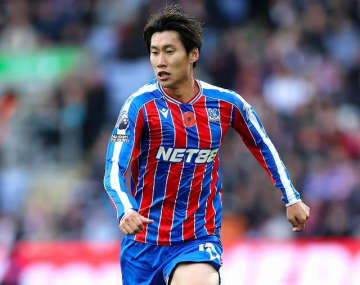 ２か月連続MVP鎌田大地は絶好機を活かせず…プレミア初ゴールも日本人対決もお預け。９位パレス、三笘薫が欠場の10位ブライトンと０－０