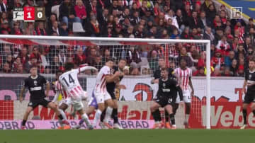 日本代表選外の24歳MF、待望のドイツ一部初ゴールでファン歓喜「ガチ元気出た」「ケチャドバ頼む」スペースを射抜く豪快ダイレクトボレー炸裂の瞬間