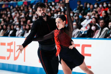 日本の応援文化「本当に信じがたい」　取材エリアで相次ぐ海外勢の感激「ドイツ国旗が客席に…」【フィギュアNHK杯】