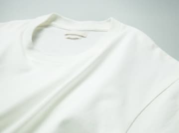 【未来の定番】プロテイン素材×コットン！Spiber初のオフィシャルTシャツが究極のベーシックウェアを革新！