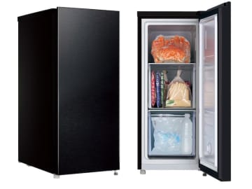 アクア史上最小のセカンド冷凍庫　カウンター下に置ける